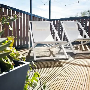 haus-am-deich-47.hamburg-hotels-de.com/
